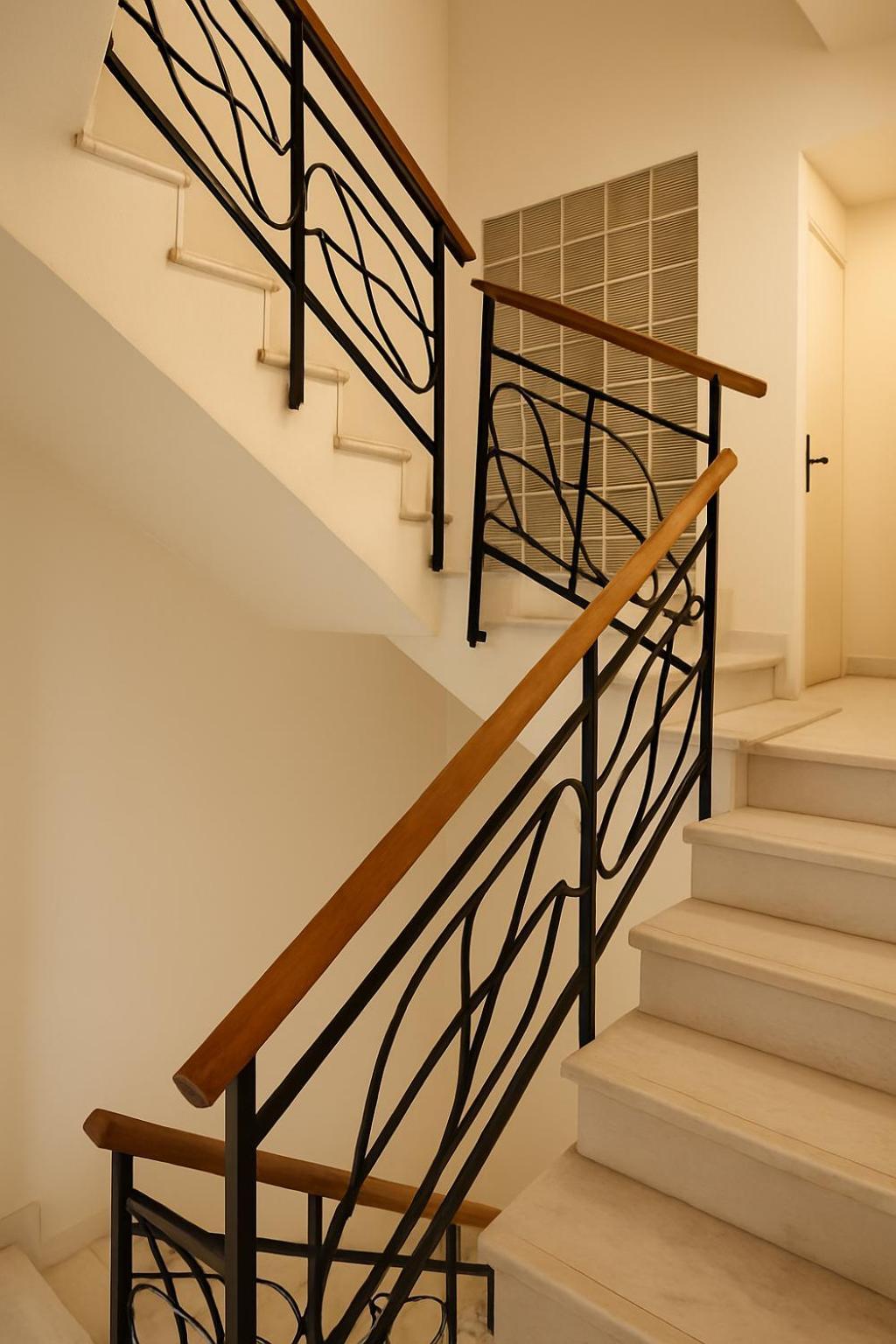Black Onyx Comfort Suites - Timeless Design In A Heritage Building سالونيك المظهر الخارجي الصورة