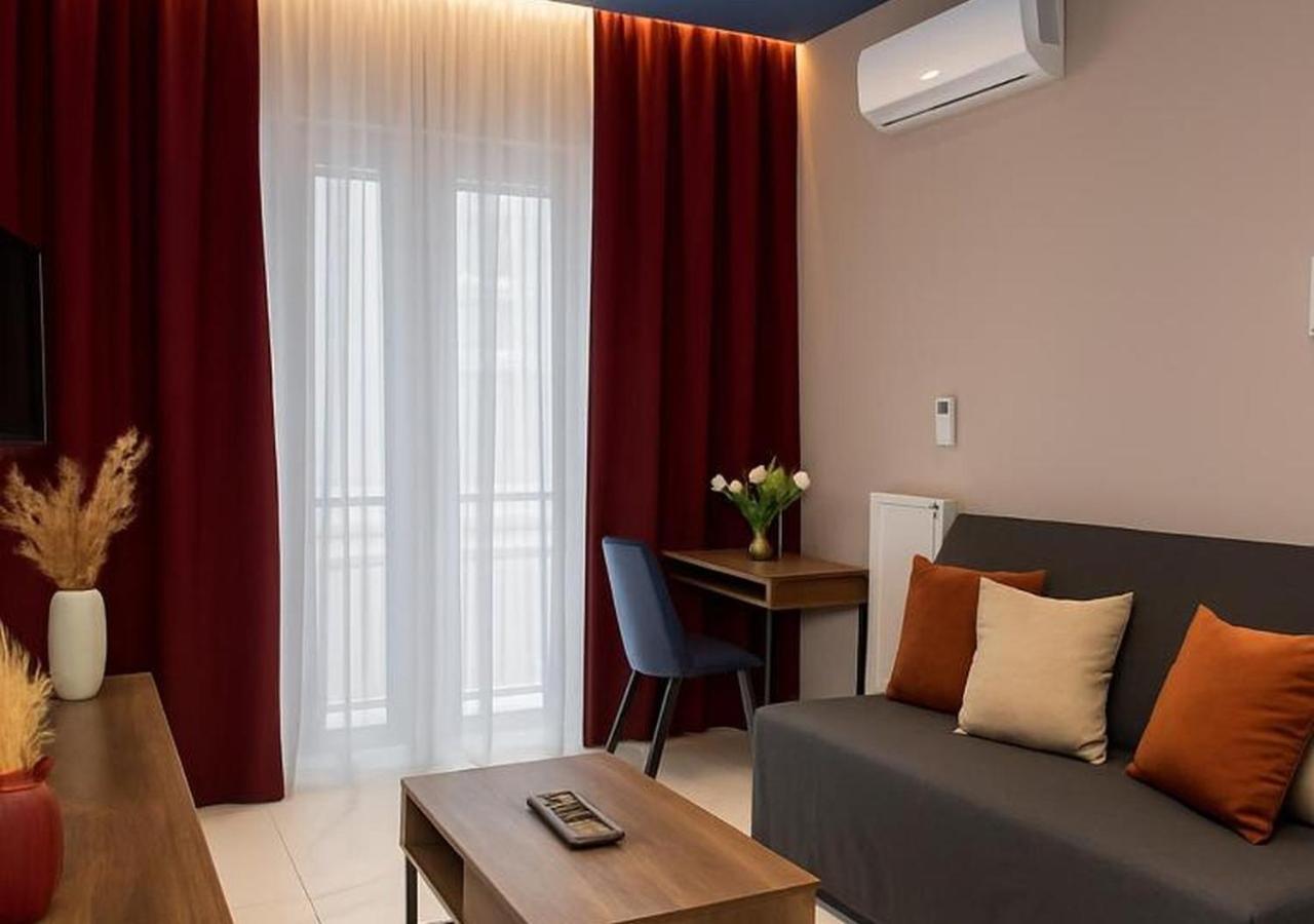 Black Onyx Comfort Suites - Timeless Design In A Heritage Building سالونيك المظهر الخارجي الصورة
